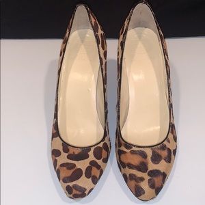 Max Studio Leopard Marais Pump size 7